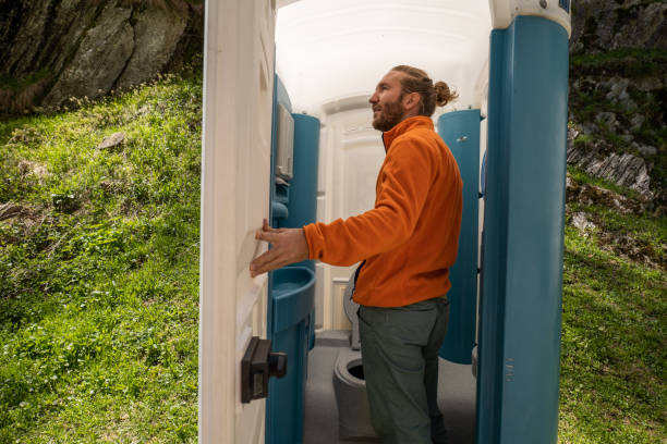 Best Portable toilet rental cost  in Kenova, WV